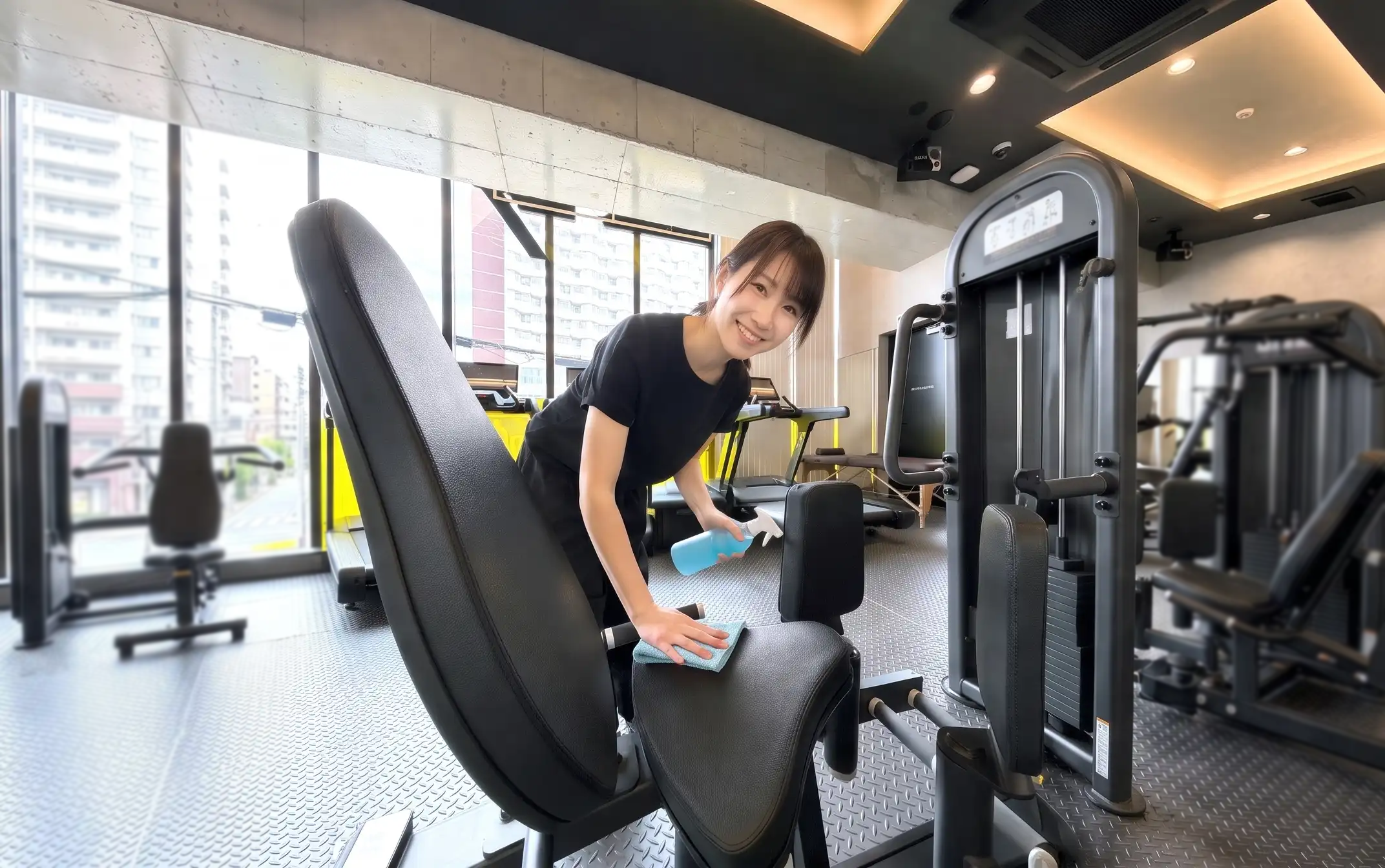 清潔に保たれたトレーニングフロア